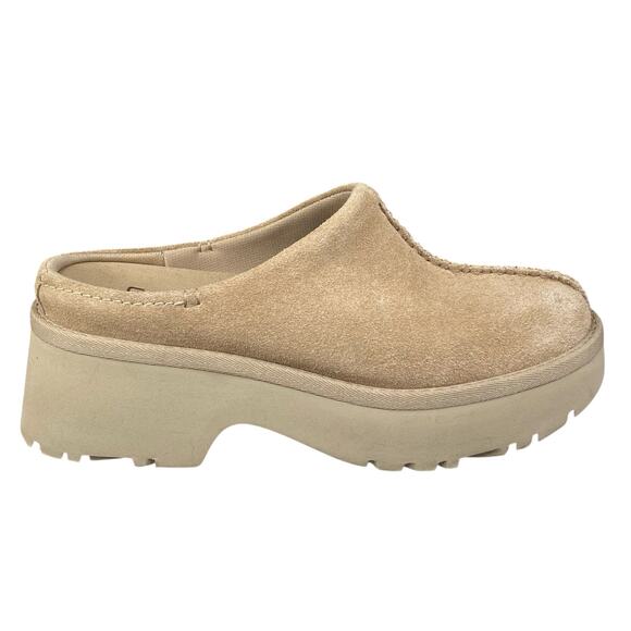 UGG Women’s New Heights Tan Suede Platform Clog Size US 9 - Picture 1 of 11